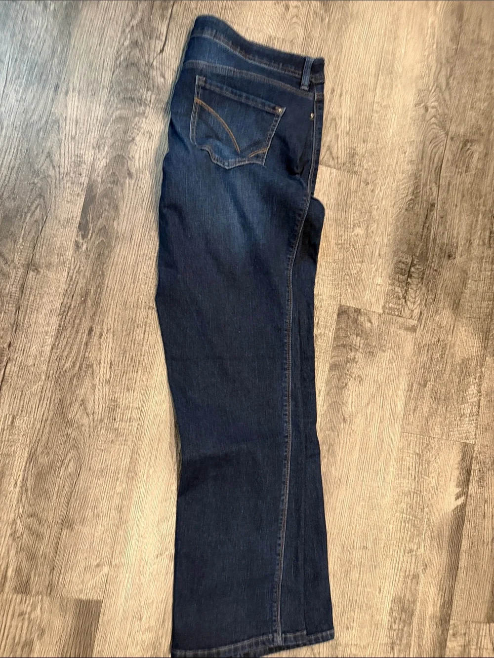 Lincoln Outfitters Slim Fit Dark Blue Jeans for Men